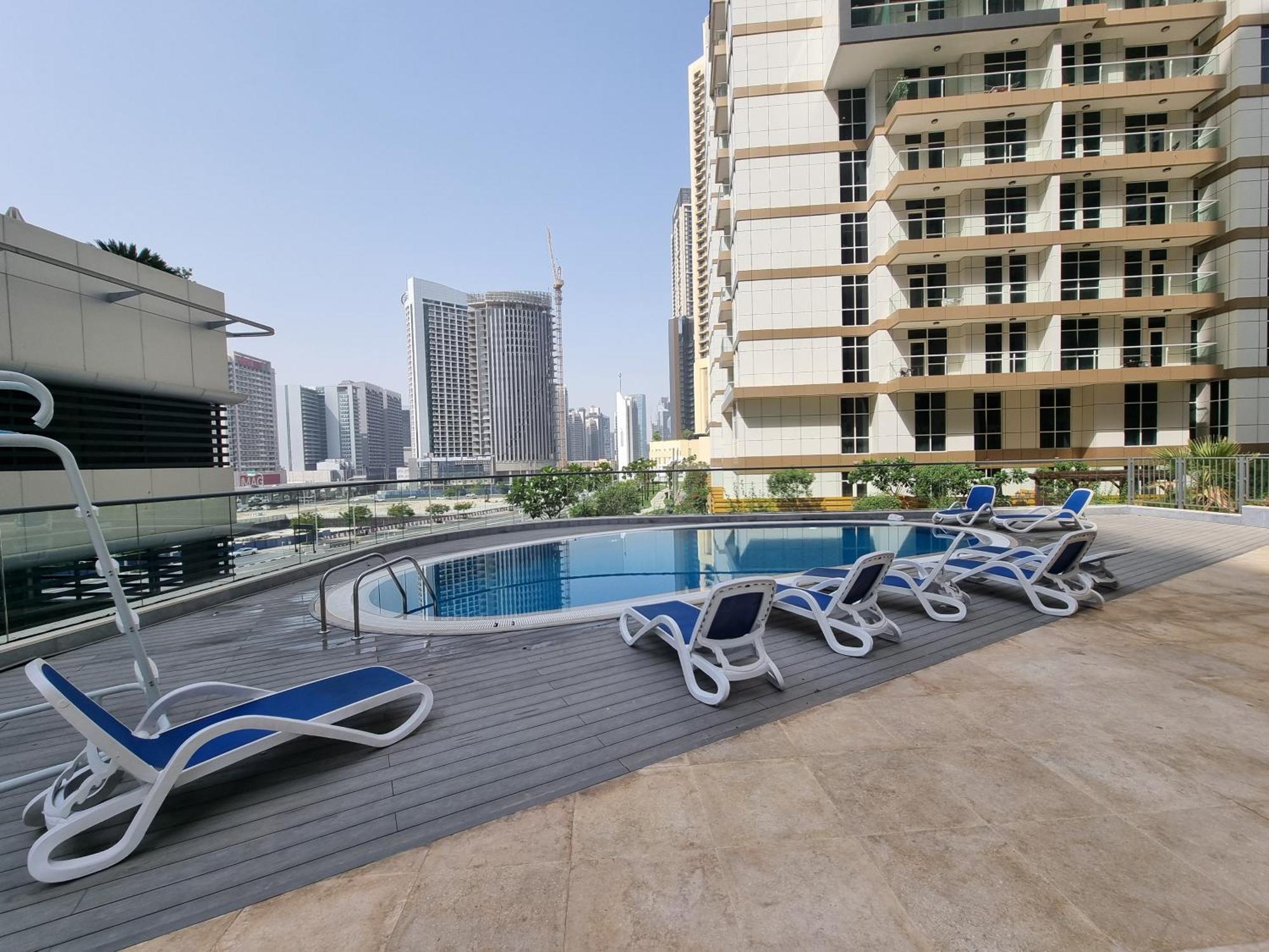 Dunya Tower Luxury And 2 Min Walk To Dubai Mall And Burj Khalifa In Heart Of Downtown Экстерьер фото