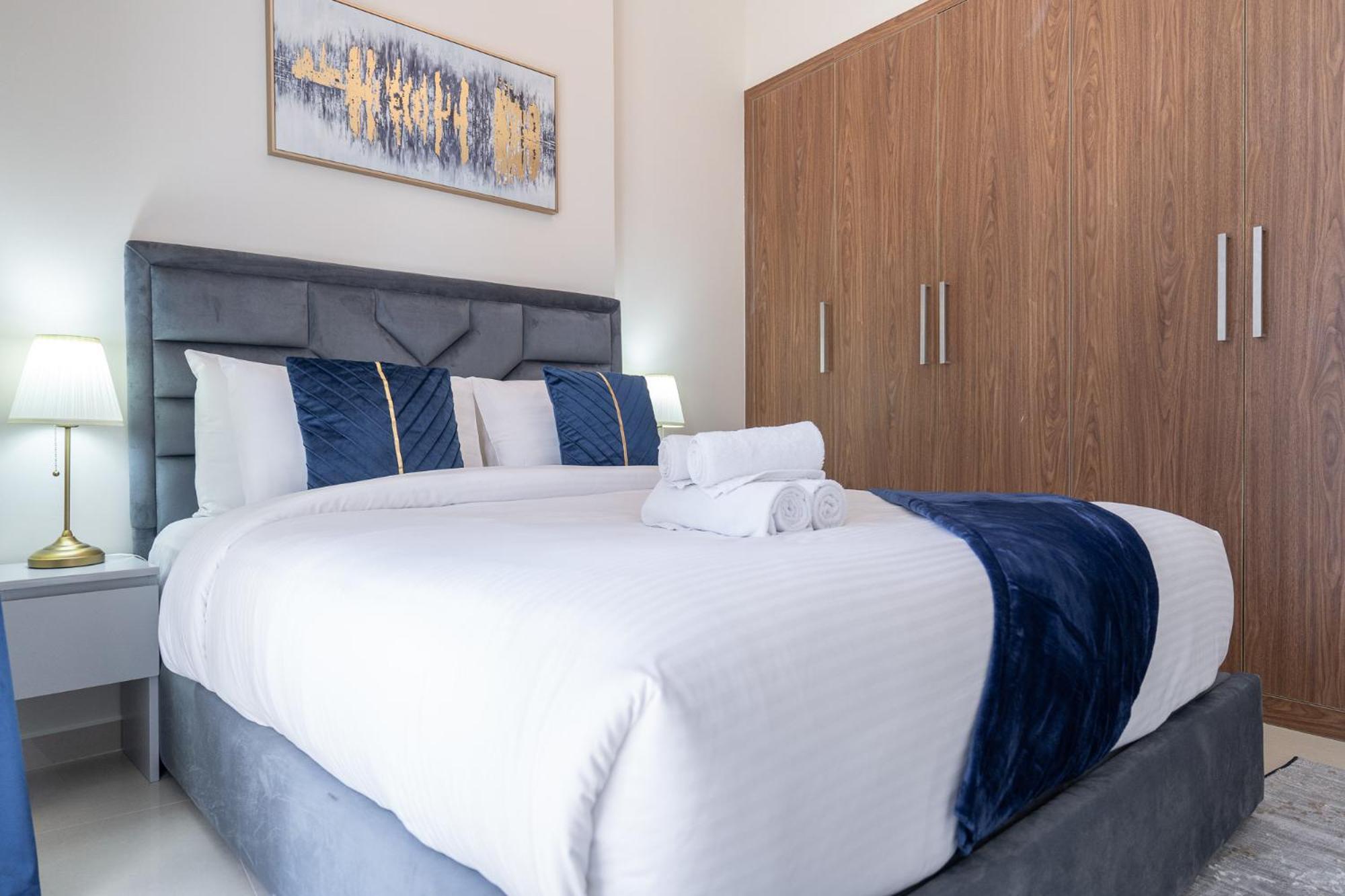 Dunya Tower Luxury And 2 Min Walk To Dubai Mall And Burj Khalifa In Heart Of Downtown Экстерьер фото